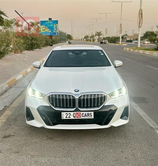 بی ئێم دەبڵیو سیریەس 5 2024  بۆ فرۆشتن لە عێراق - ئەنبار